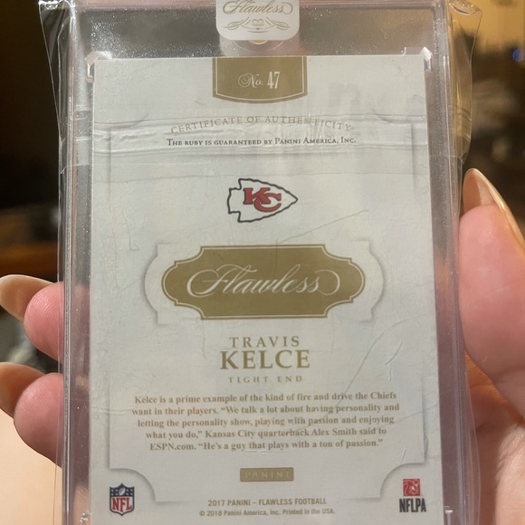Travis Kelce Flawless Card - Picture 3 of 4